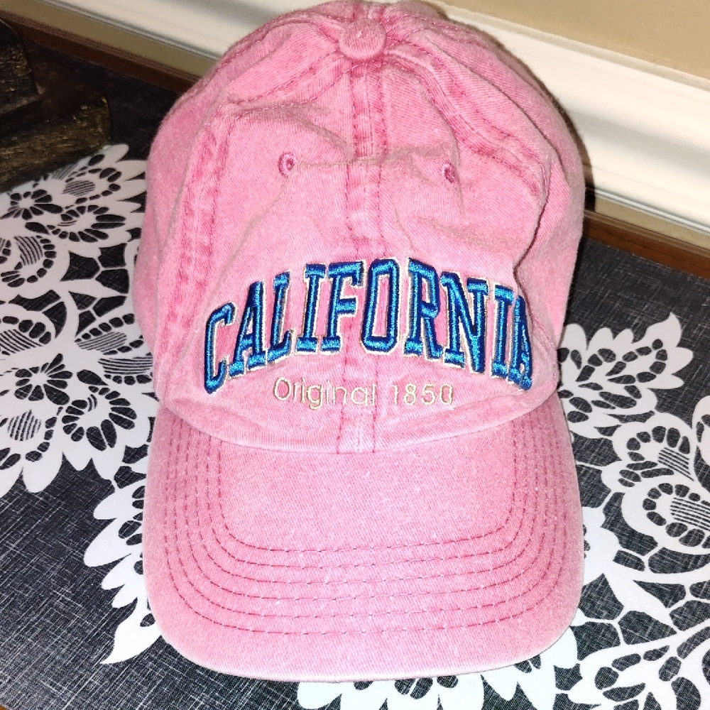 Robin Ruth Pink California Cap